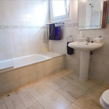 Casa Vista Panoramica - A Great - Wonderful Views - Short Walk To The Beach Вілла *